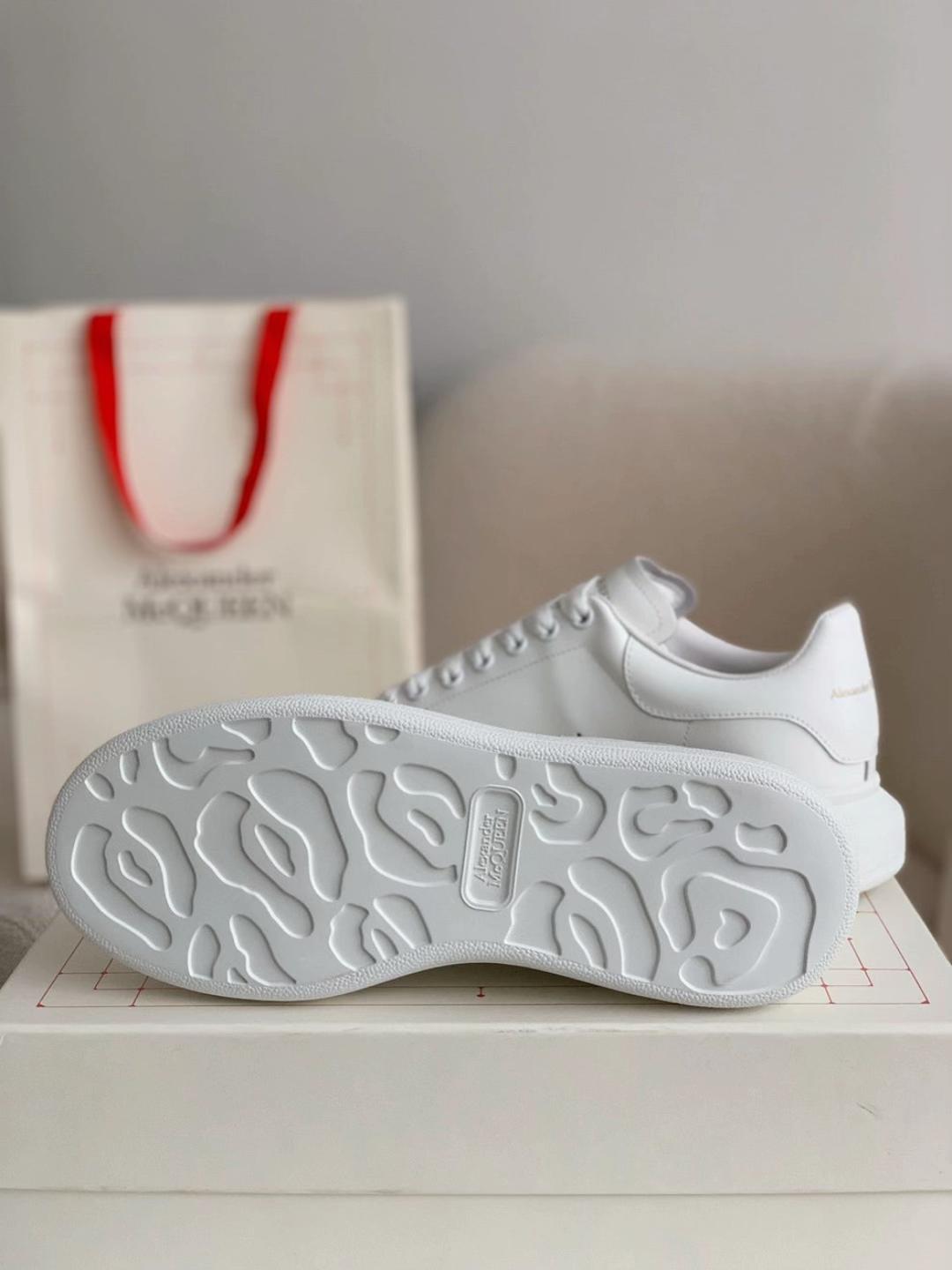 Luxury Oversized Sneakers – Super Qualité